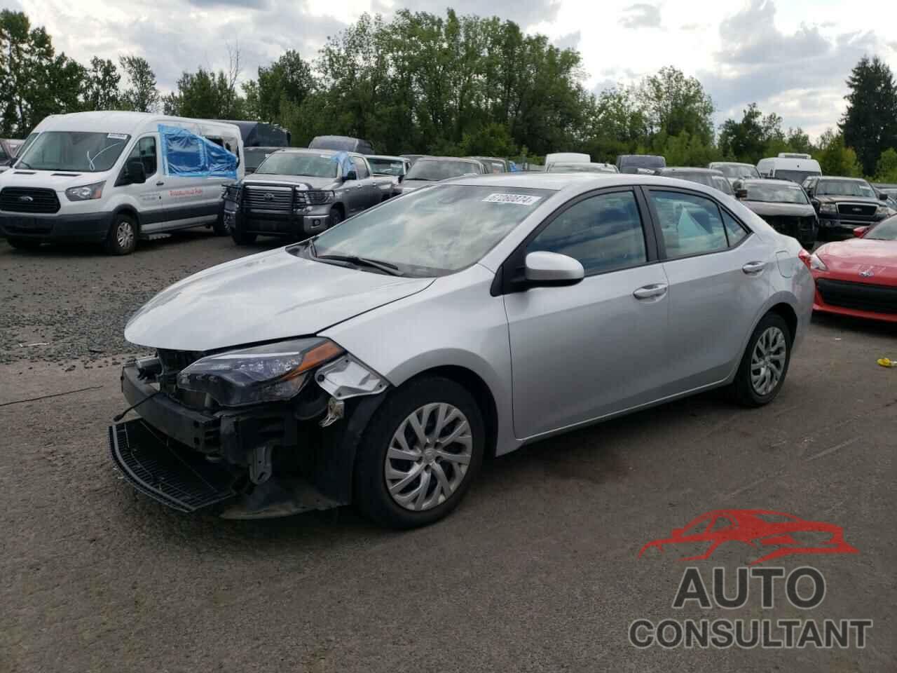 TOYOTA COROLLA 2018 - 2T1BURHE3JC041425