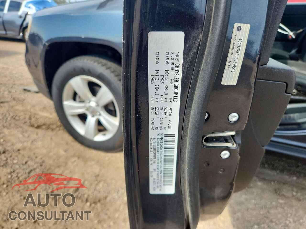 JEEP COMPASS 2014 - 1C4NJDBB6ED879528