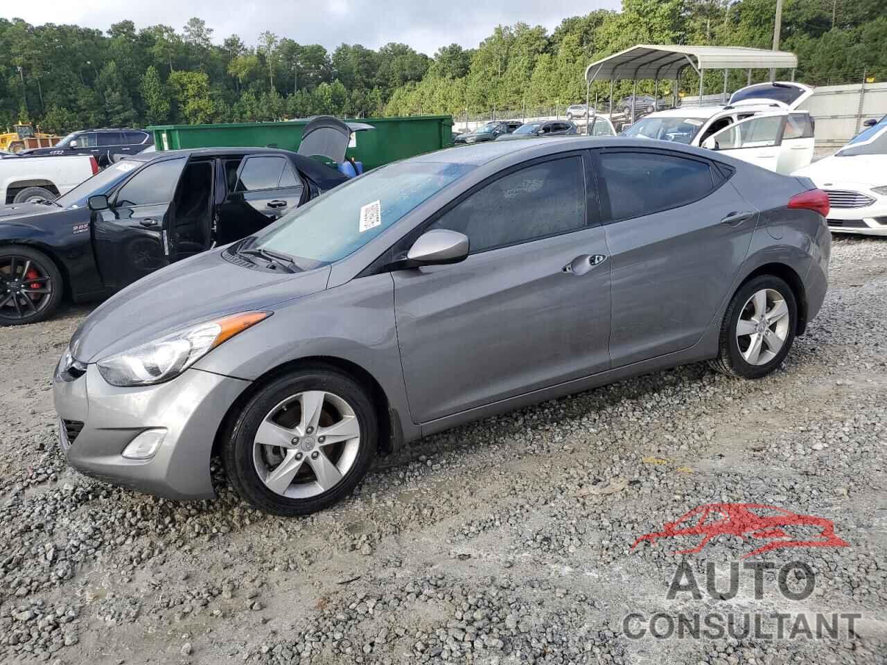 HYUNDAI ELANTRA 2013 - 5NPDH4AE7DH284215