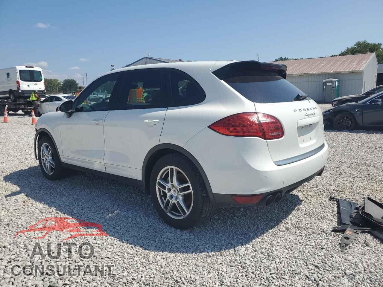 PORSCHE CAYENNE 2014 - WP1AB2A29ELA58509