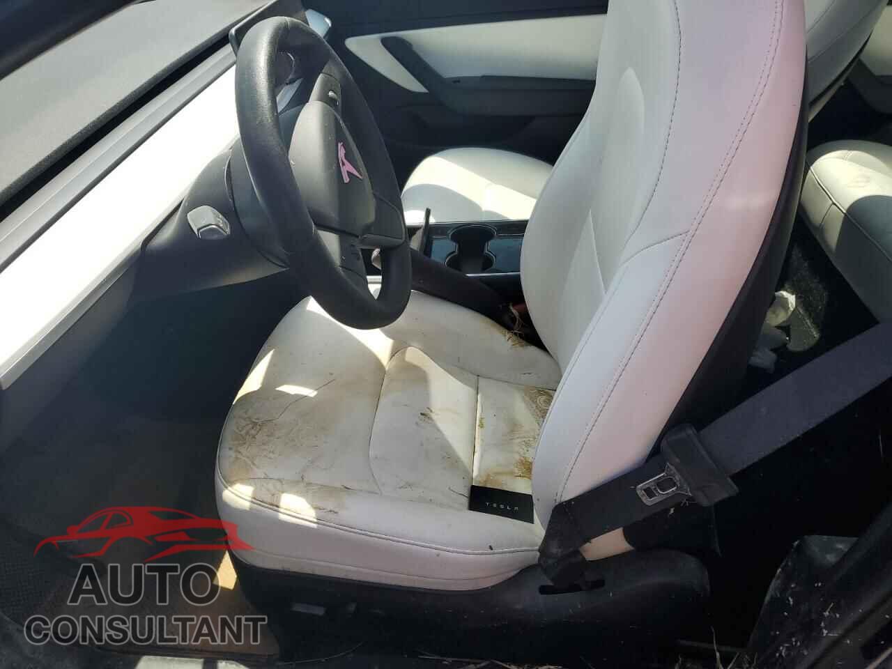 TESLA MODEL 3 2020 - 5YJ3E1EA8LF606786