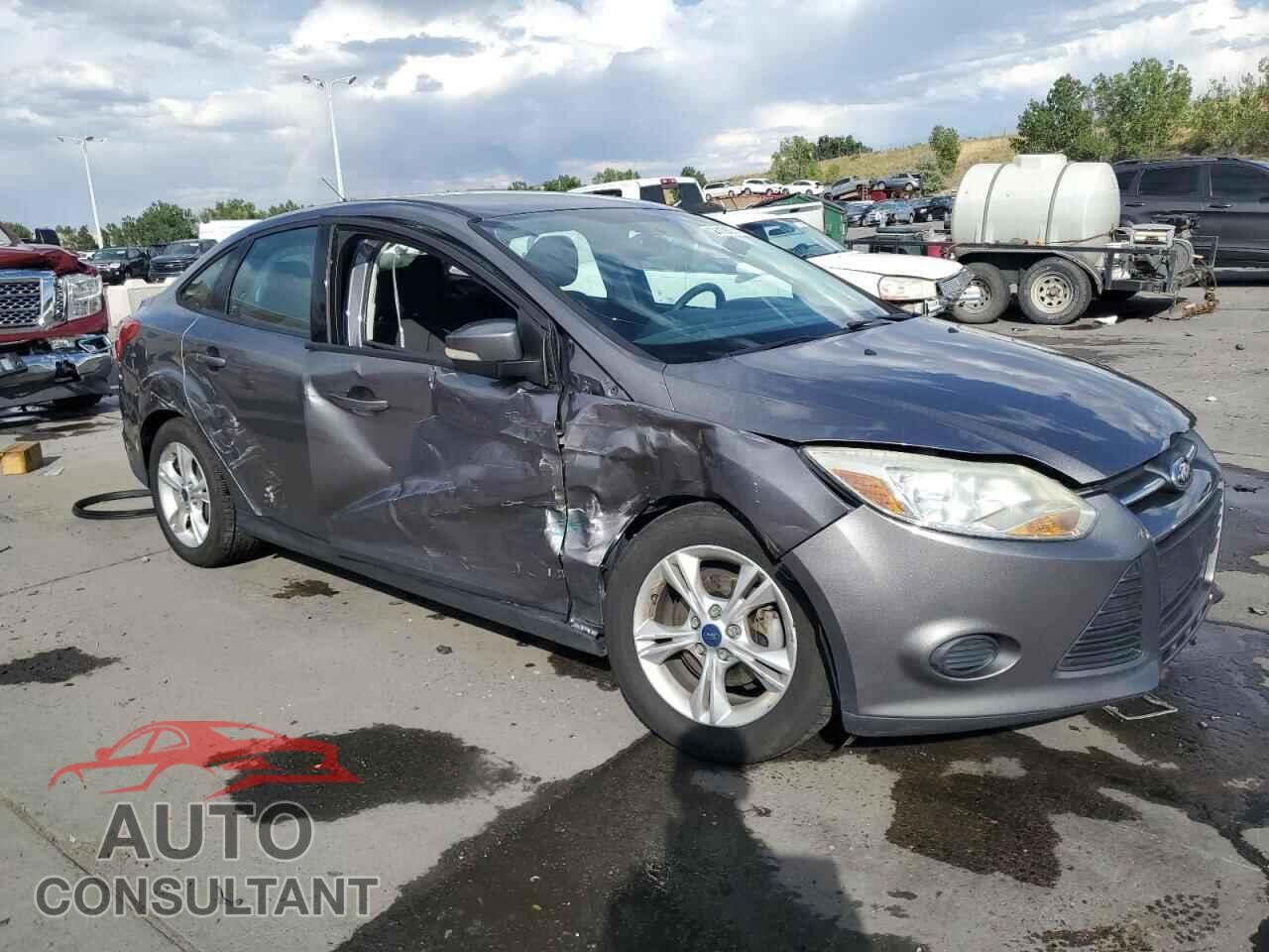 FORD FOCUS 2014 - 1FADP3F2XEL180977