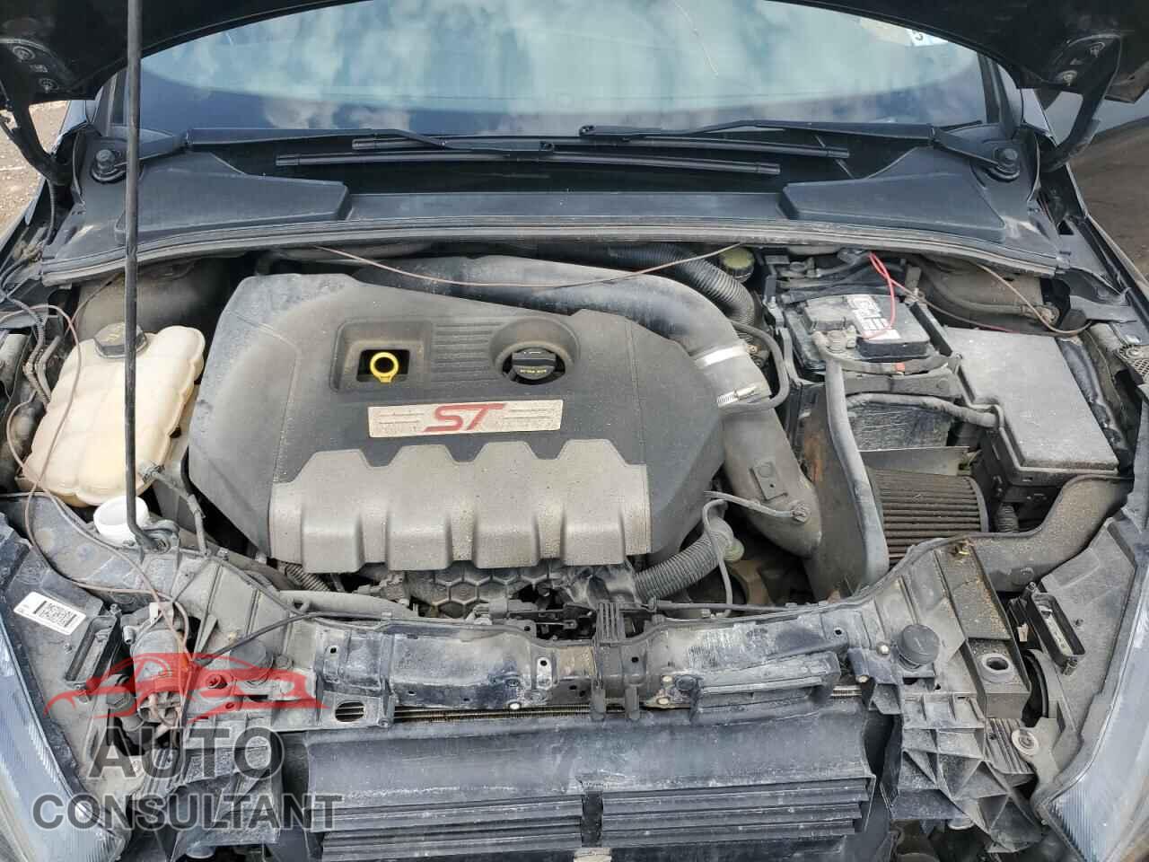 FORD FOCUS 2016 - 1FADP3L90GL318501