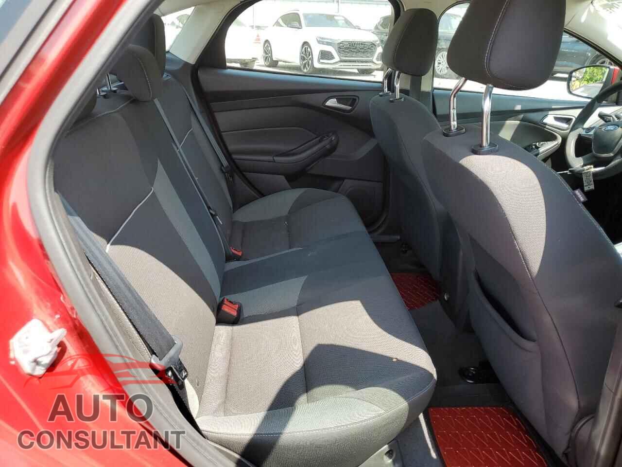 FORD FOCUS 2012 - 1FAHP3F28CL125409