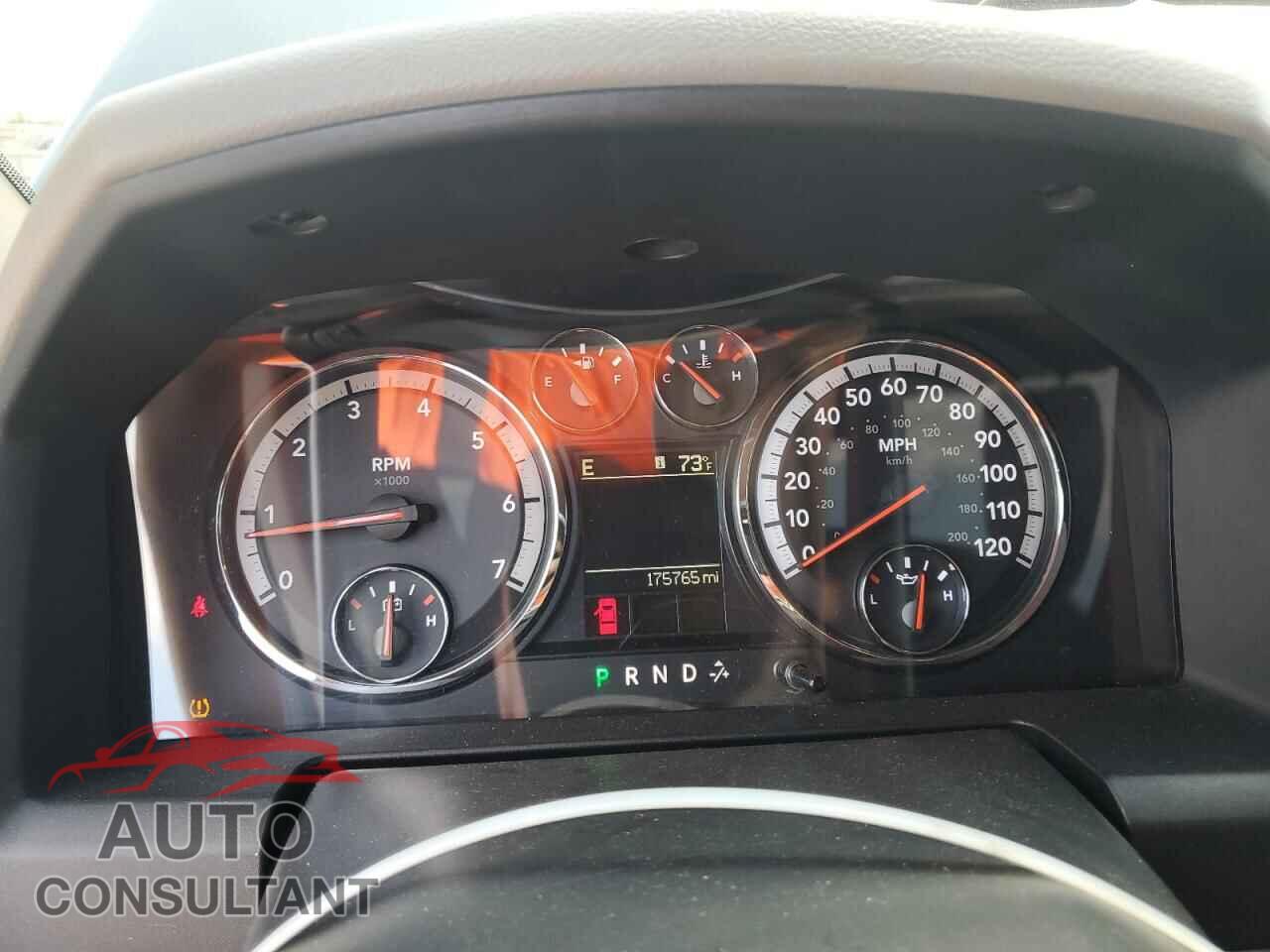 DODGE RAM 1500 2012 - 1C6RD7LT6CS108018