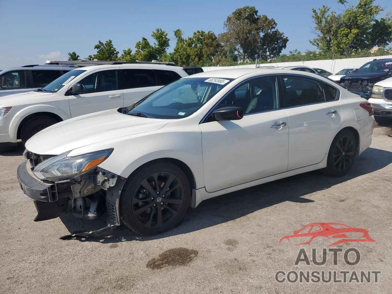 NISSAN ALTIMA 2018 - 1N4AL3AP2JC290479