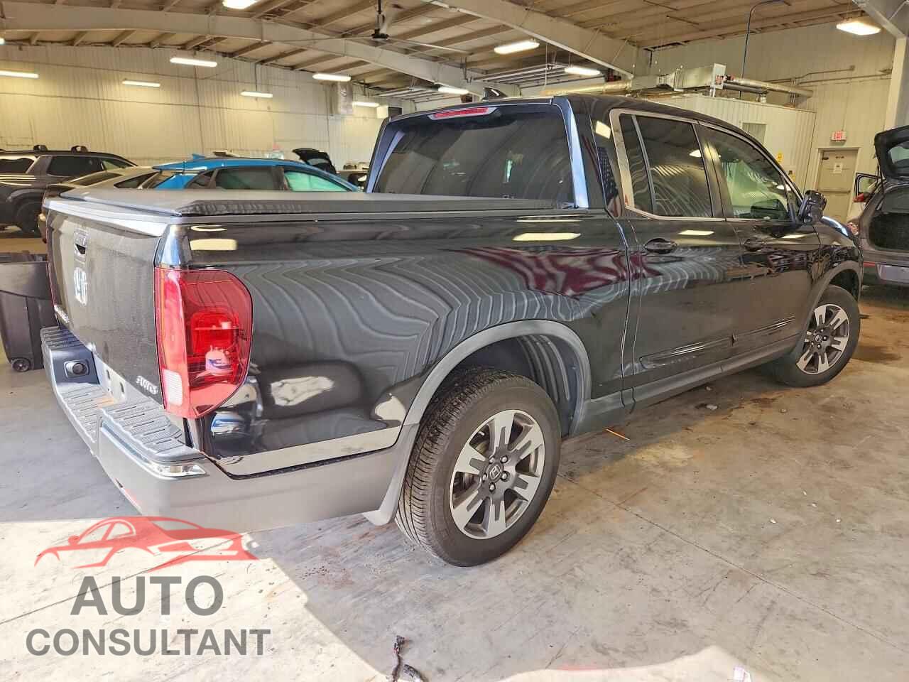 HONDA RIDGELINE 2017 - 5FPYK3F61HB018747