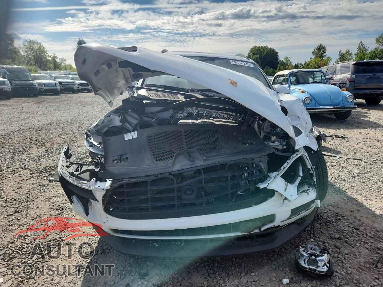 PORSCHE MACAN 2021 - WP1AA2A50MLB10038