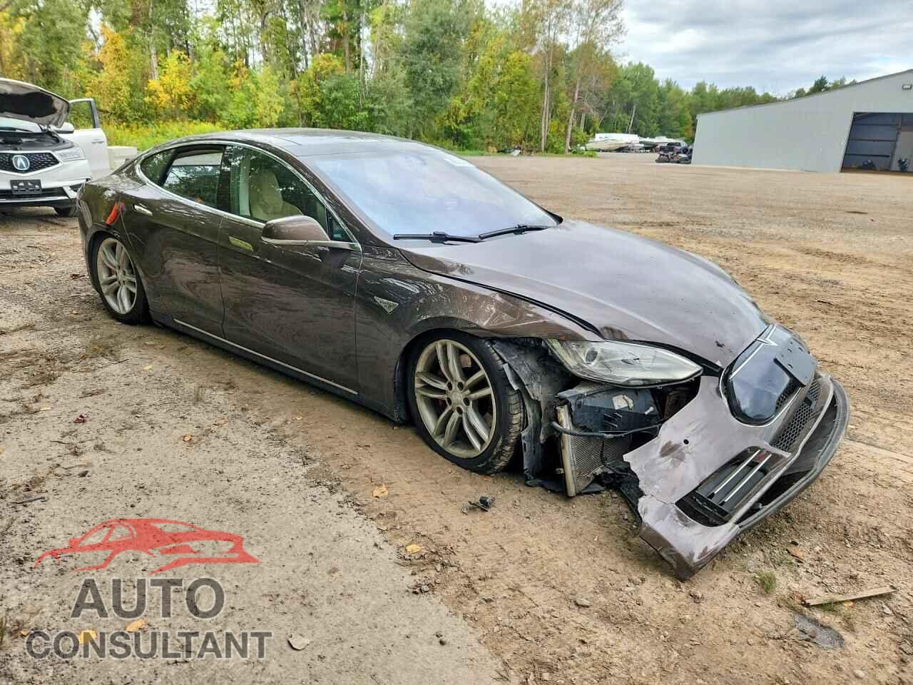 TESLA MODEL S 2014 - 5YJSA1H2XEFP65050