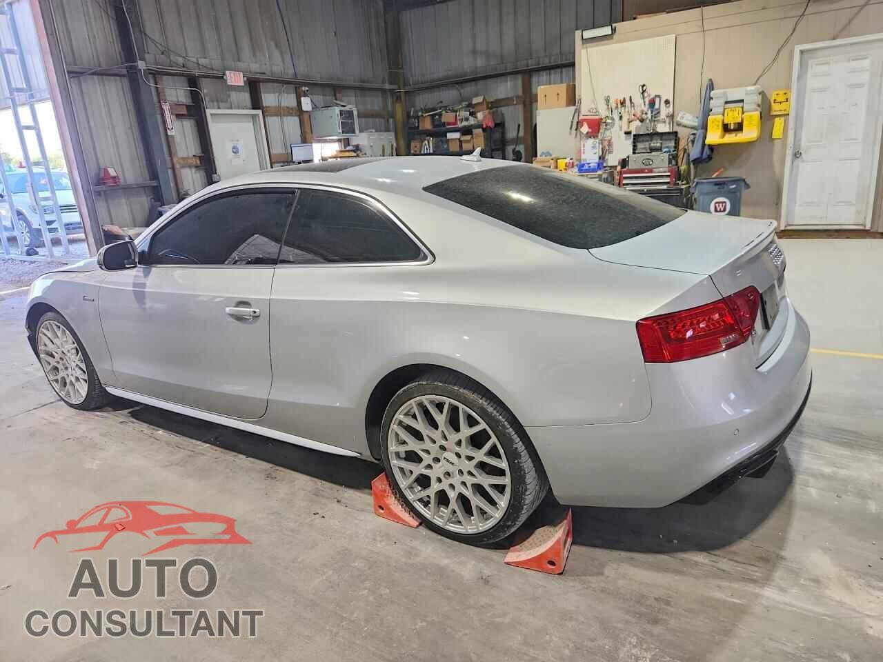 AUDI S5/RS5 2013 - WAUCGAFRXDA034402