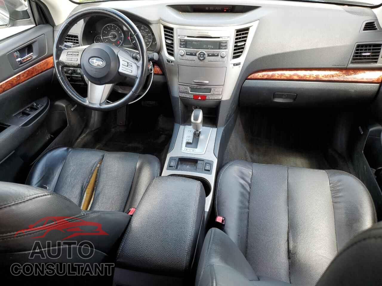 SUBARU OUTBACK 2011 - 4S4BRBKC8B3388674