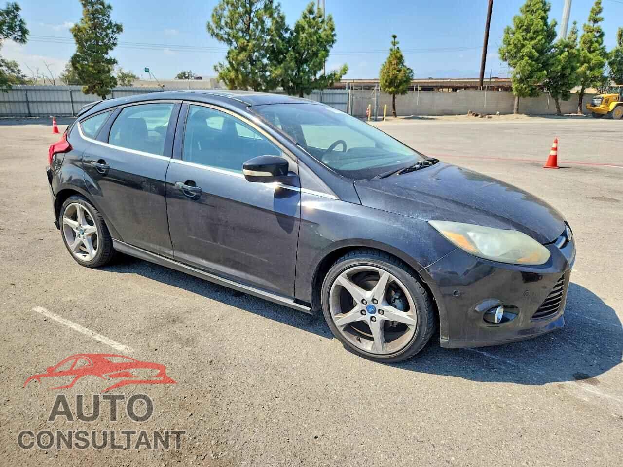FORD FOCUS 2012 - 1FAHP3N25CL304802