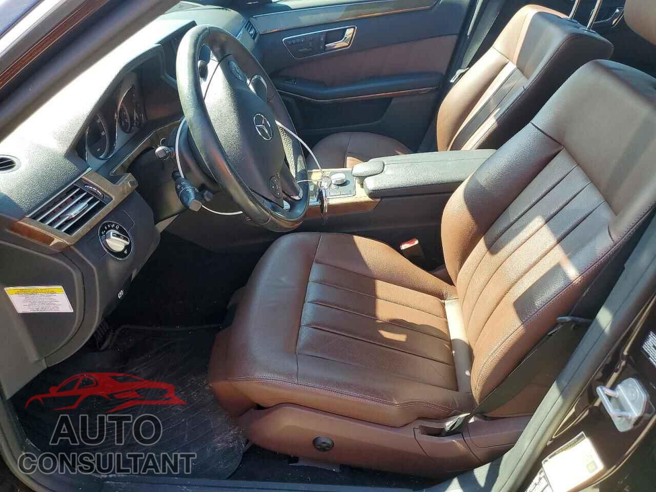 MERCEDES-BENZ E-CLASS 2010 - WDDHF8HBXAA124817