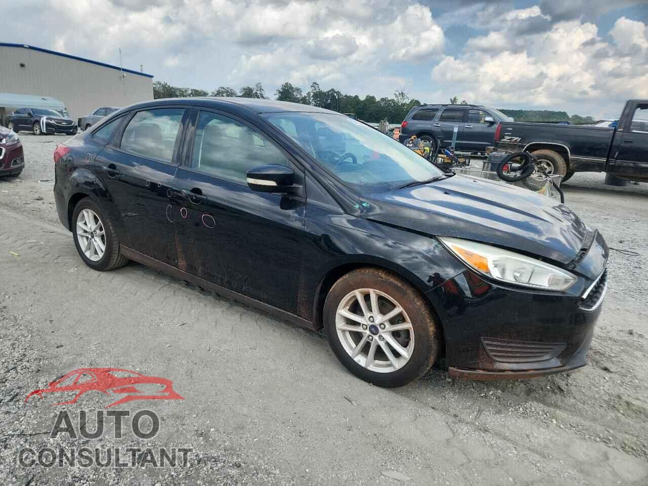 FORD FOCUS 2017 - 1FADP3F22HL320203