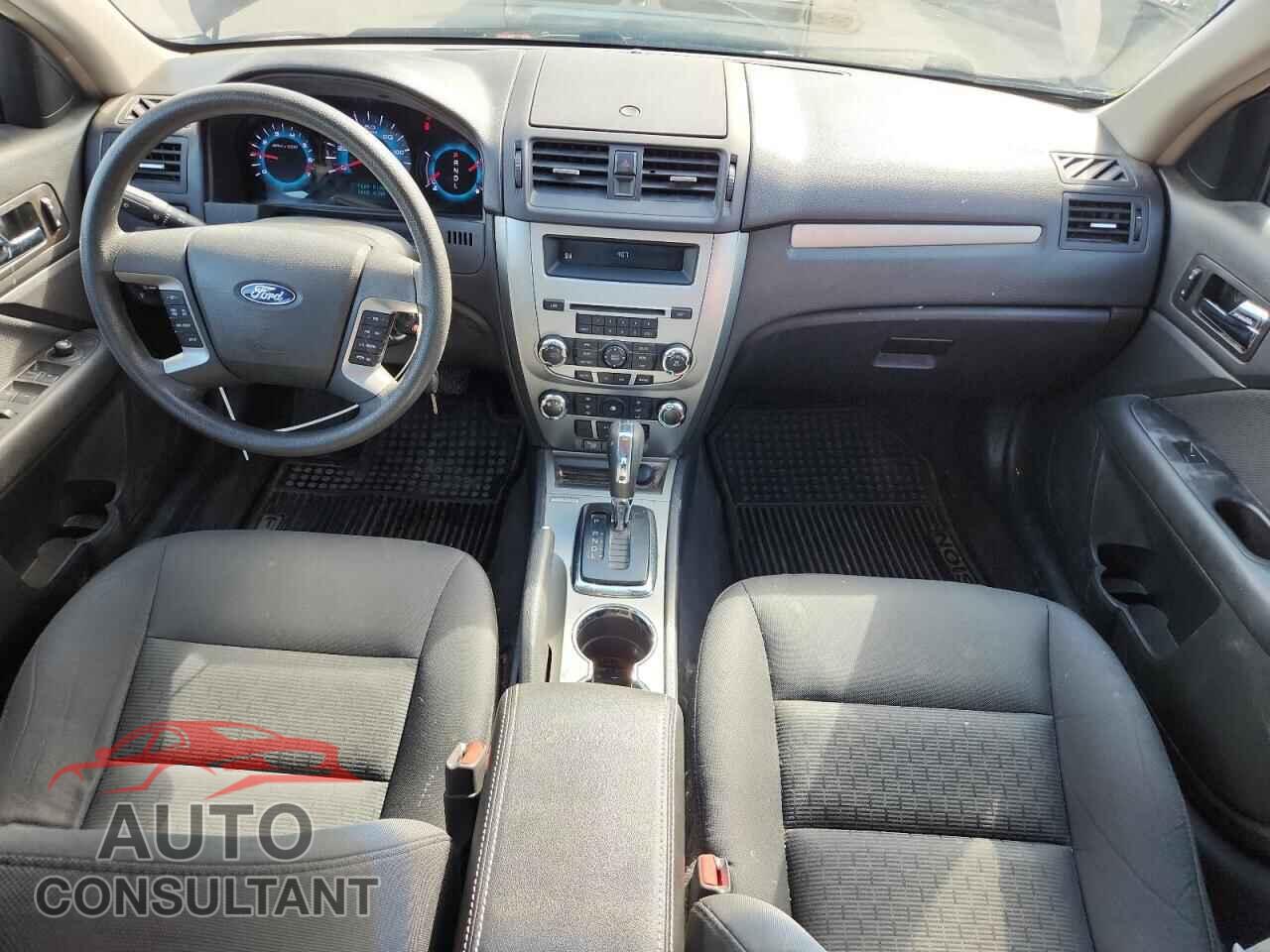 FORD FUSION 2011 - 3FAHP0HA5BR319382