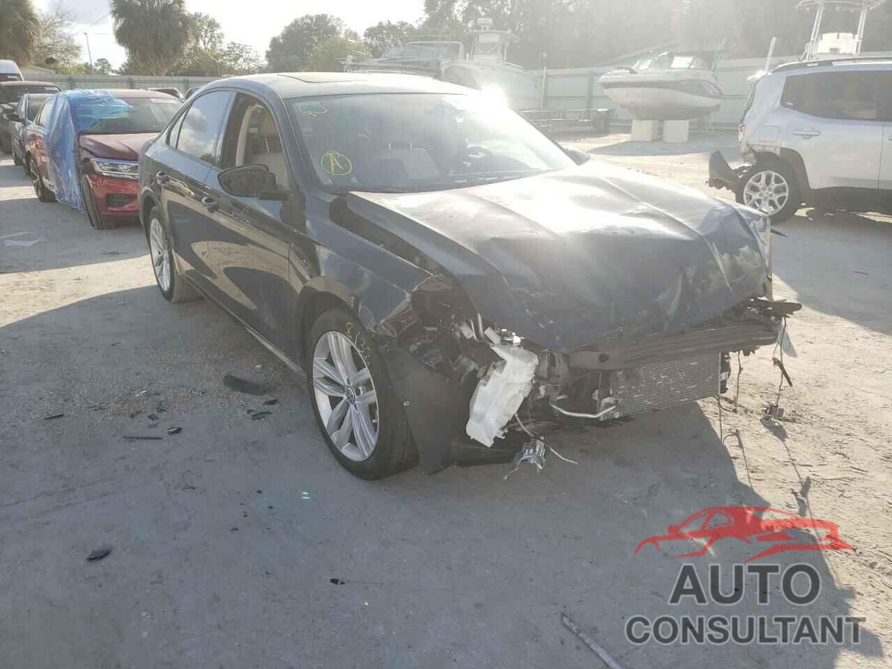 VOLKSWAGEN PASSAT 2019 - 1VWLA7A38KC004114