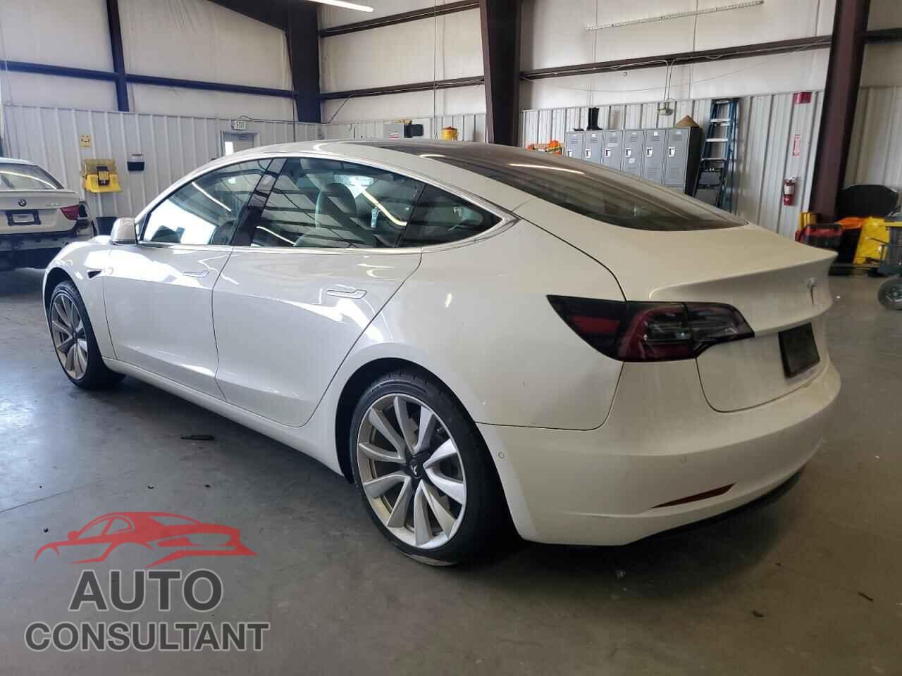 TESLA MODEL 3 2019 - 5YJ3E1EA7KF327778