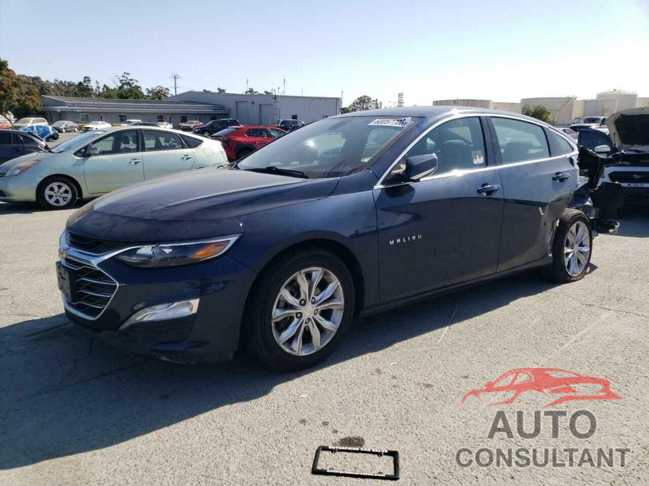 CHEVROLET MALIBU 2022 - 1G1ZD5ST9NF130467