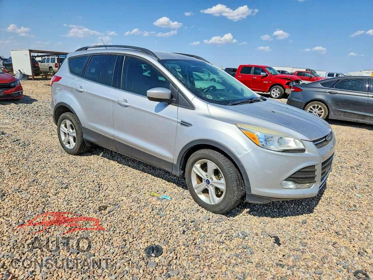 FORD ESCAPE 2014 - 1FMCU0GX8EUC29817