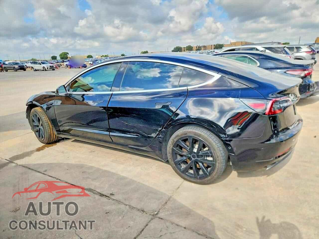 TESLA MODEL 3 2018 - 5YJ3E1EA9JF172939