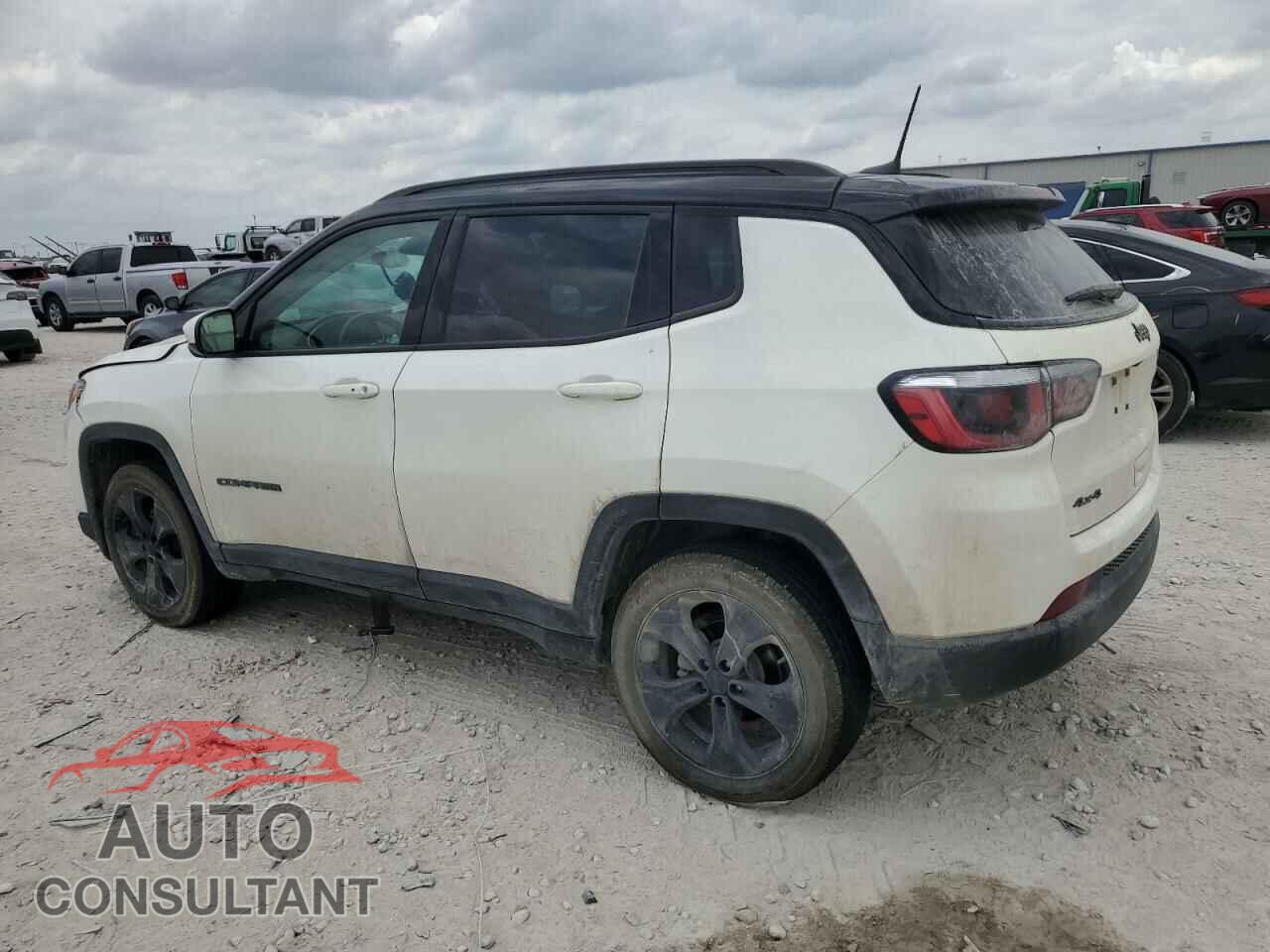 JEEP COMPASS 2018 - 3C4NJDBB5JT454645