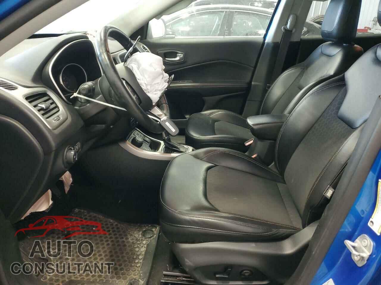 JEEP COMPASS 2017 - 3C4NJDBB7HT666120