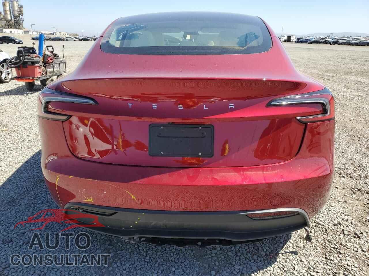 TESLA MODEL 3 2024 - 5YJ3E1EA7RF813419