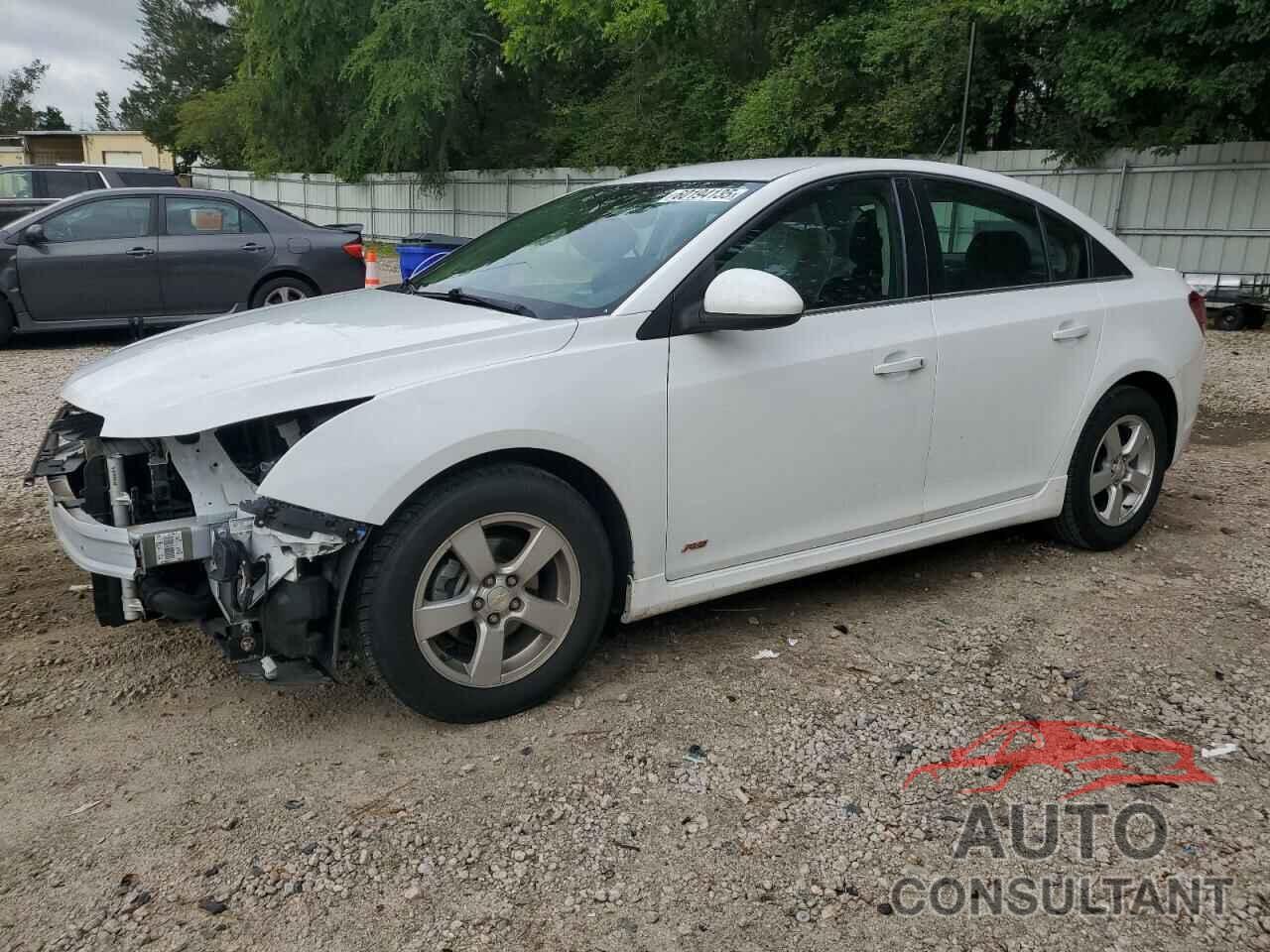 CHEVROLET CRUZE 2015 - 1G1PC5SB8F7300413