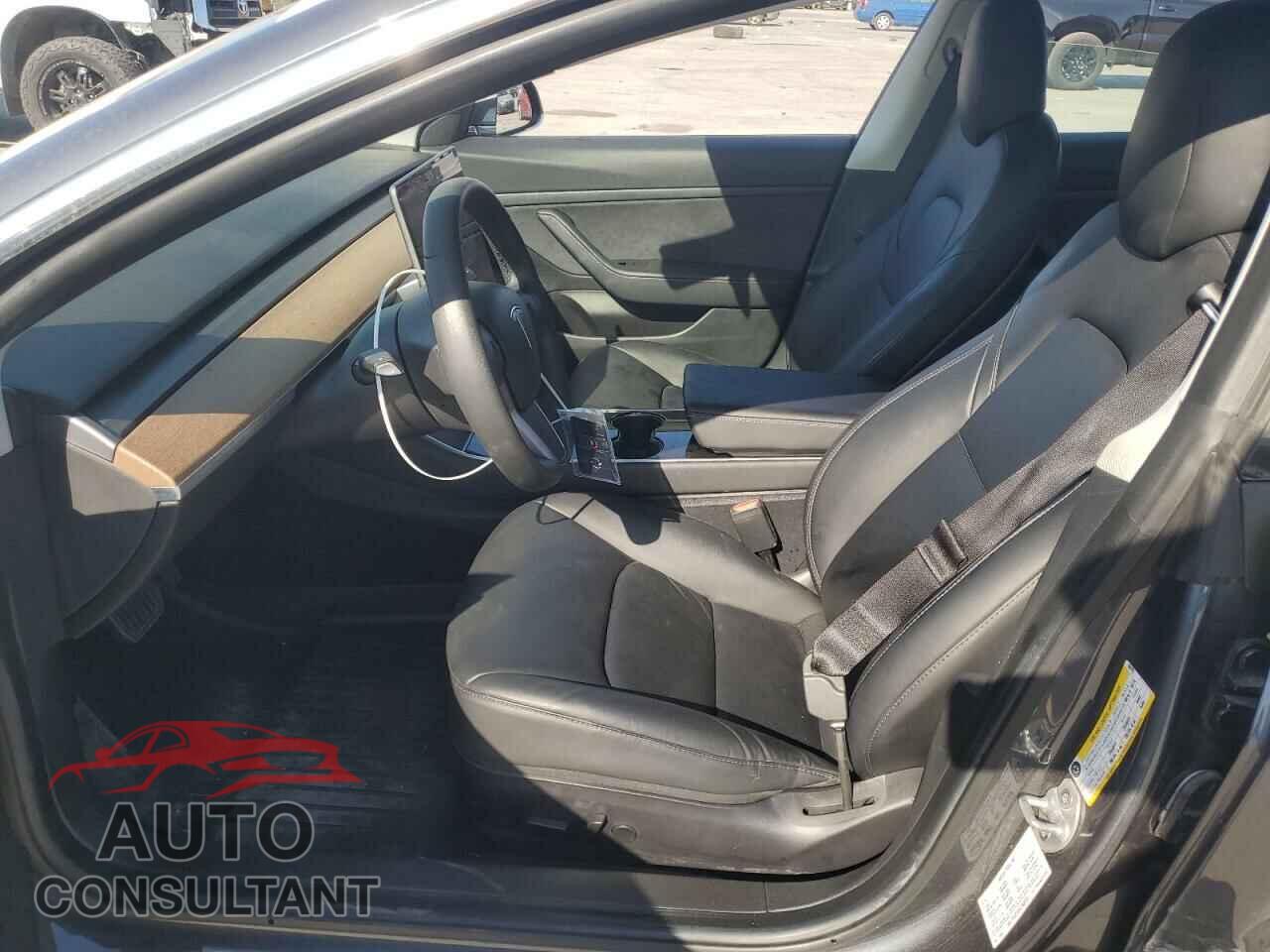 TESLA MODEL 3 2020 - 5YJ3E1EA7LF633722