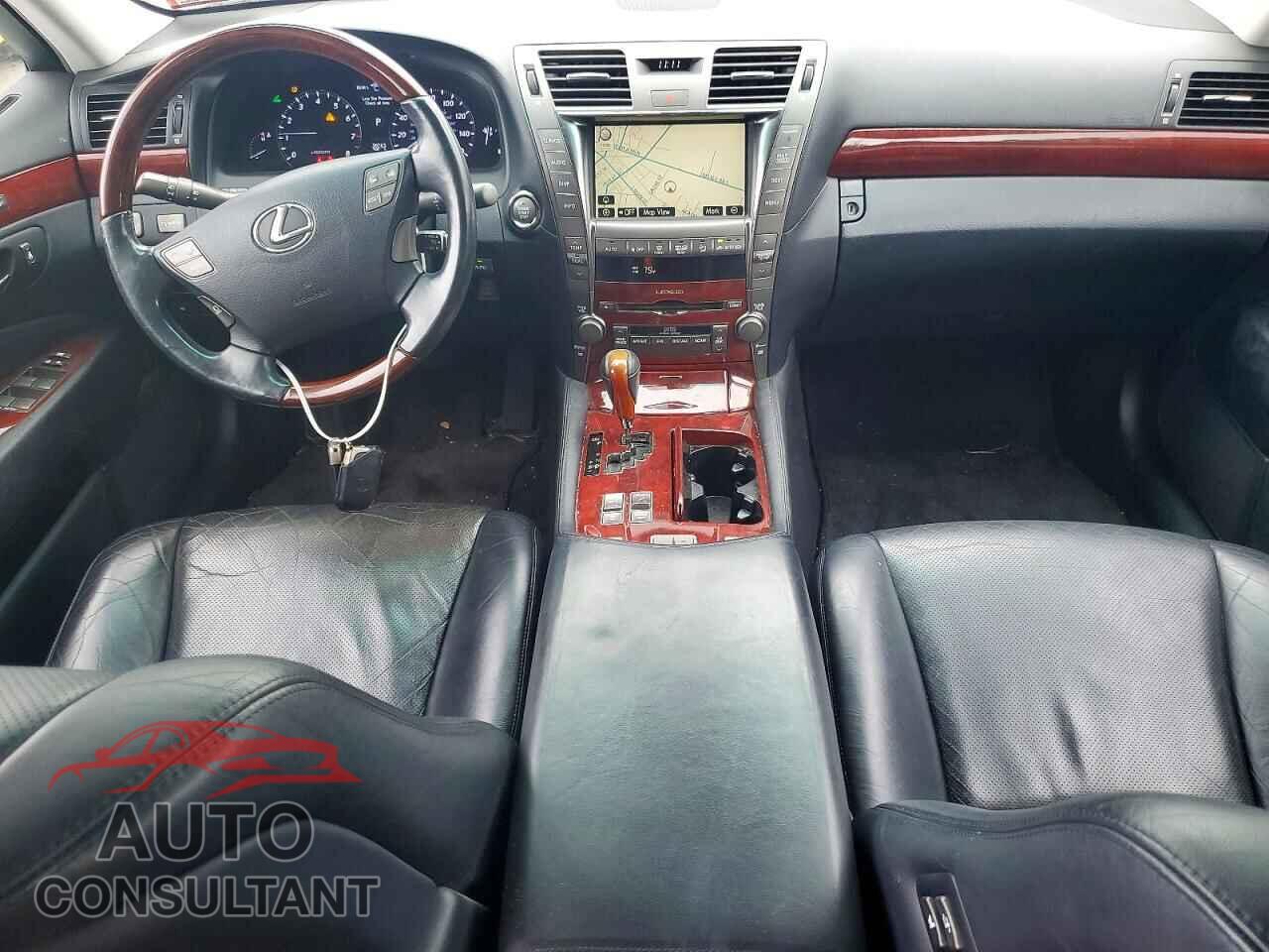 LEXUS LS 2009 - JTHDL46F695000840