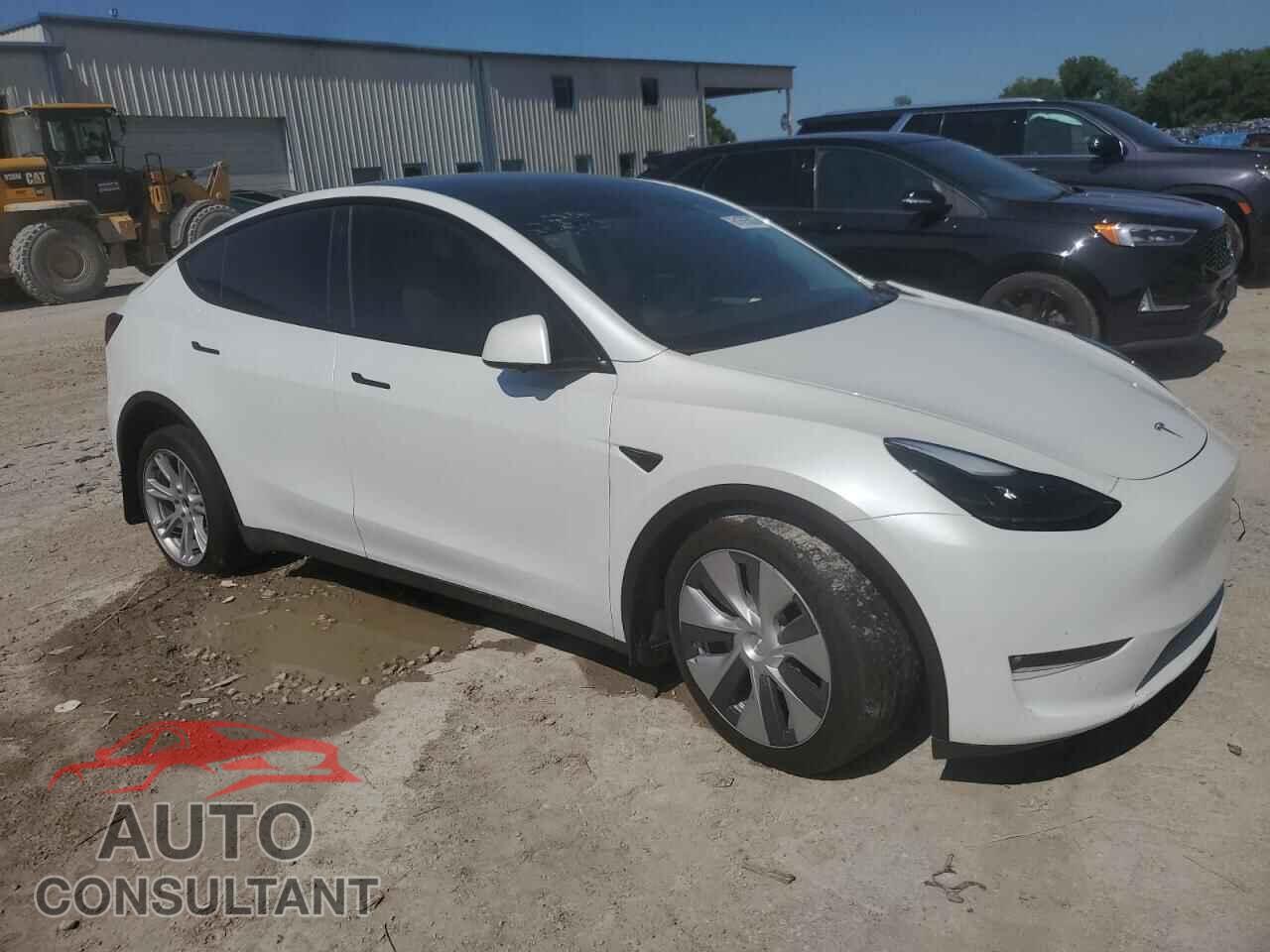 TESLA MODEL Y 2023 - 7SAYGDEE8PF715519