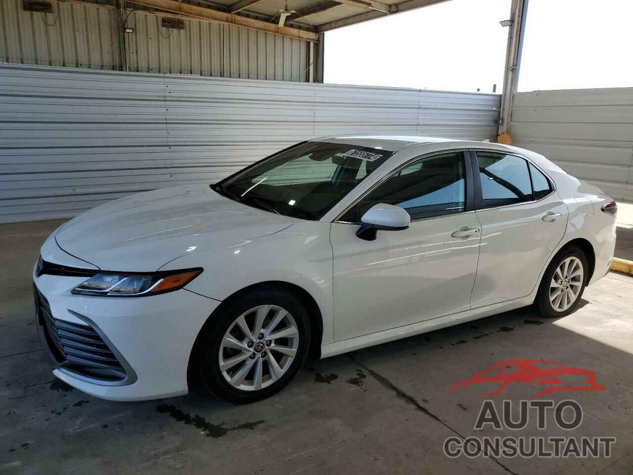 TOYOTA CAMRY 2021 - 4T1C11AK1MU467454