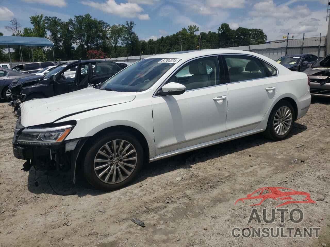 VOLKSWAGEN PASSAT 2017 - 1VWBT7A33HC033793