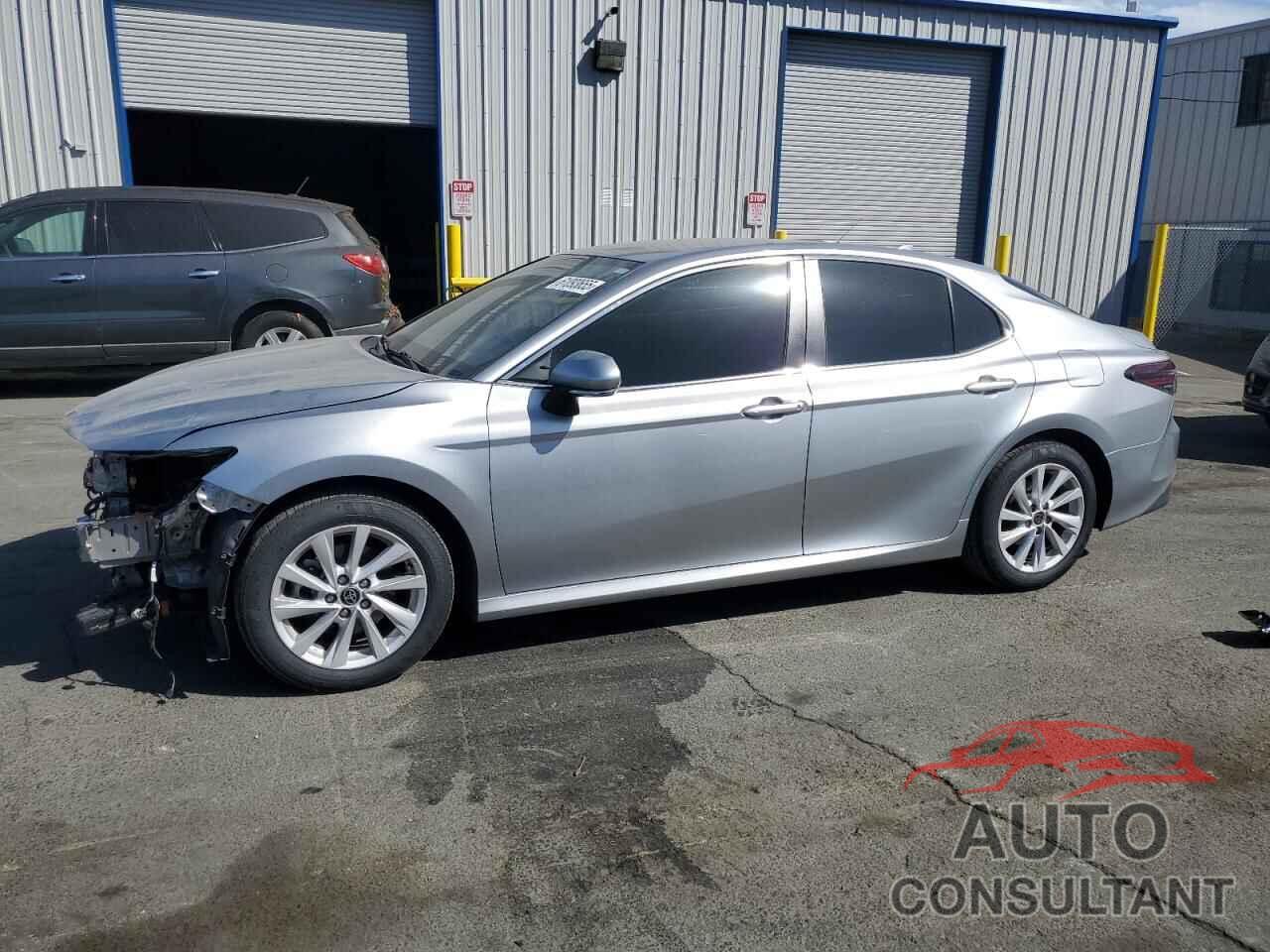 TOYOTA CAMRY 2022 - 4T1R11AK1NU635153