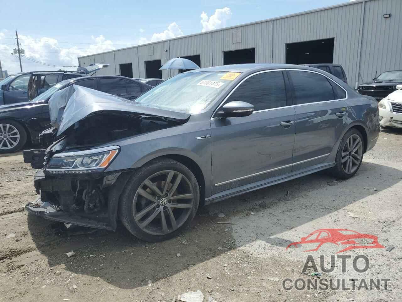 VOLKSWAGEN PASSAT 2017 - 1VWDT7A34HC065550