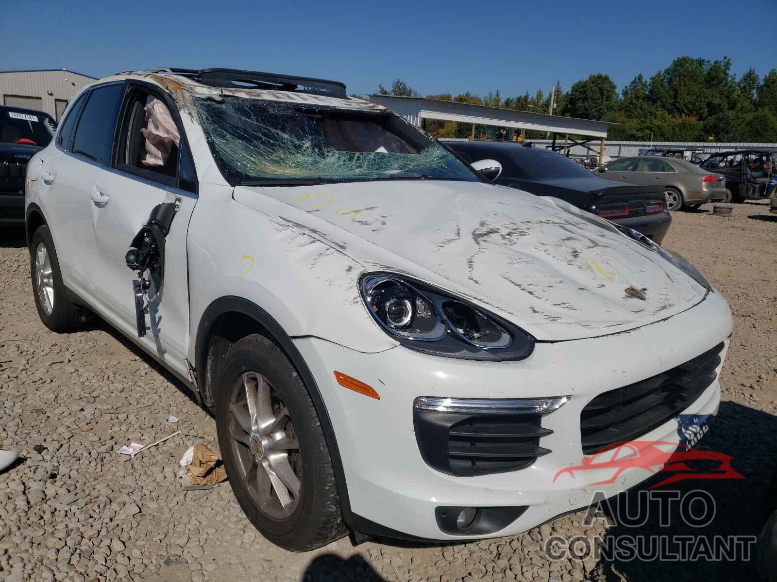 PORSCHE CAYENNE 2016 - WP1AA2A24GLA06467