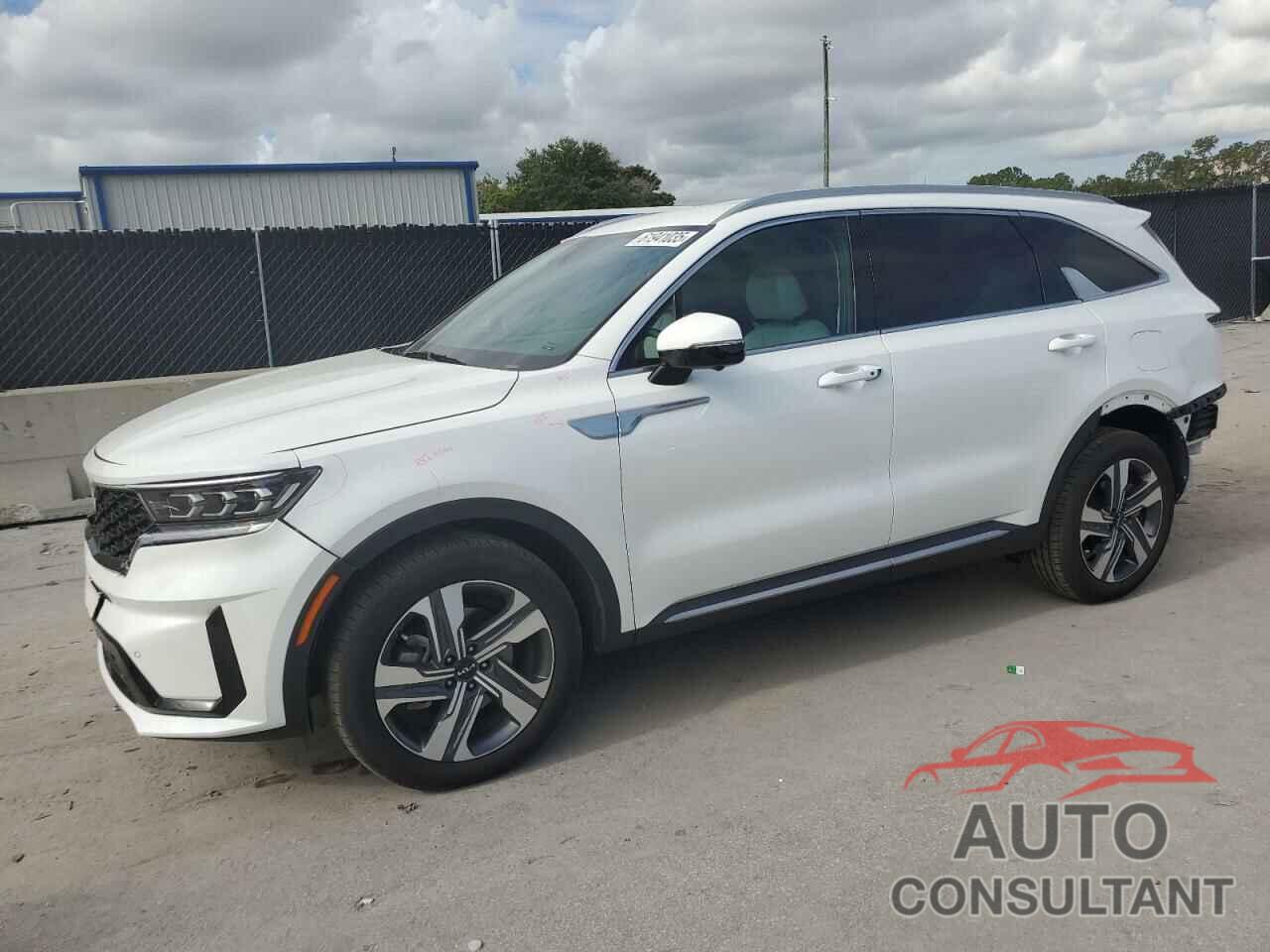 KIA SORENTO 2023 - KNDRKDLG7P5226146