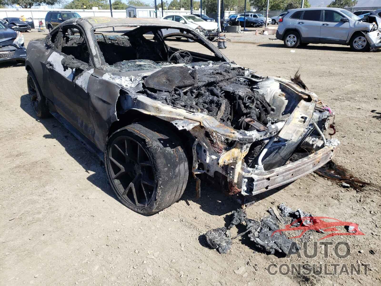 FORD MUSTANG 2018 - 1FA6P8CF4J5159876