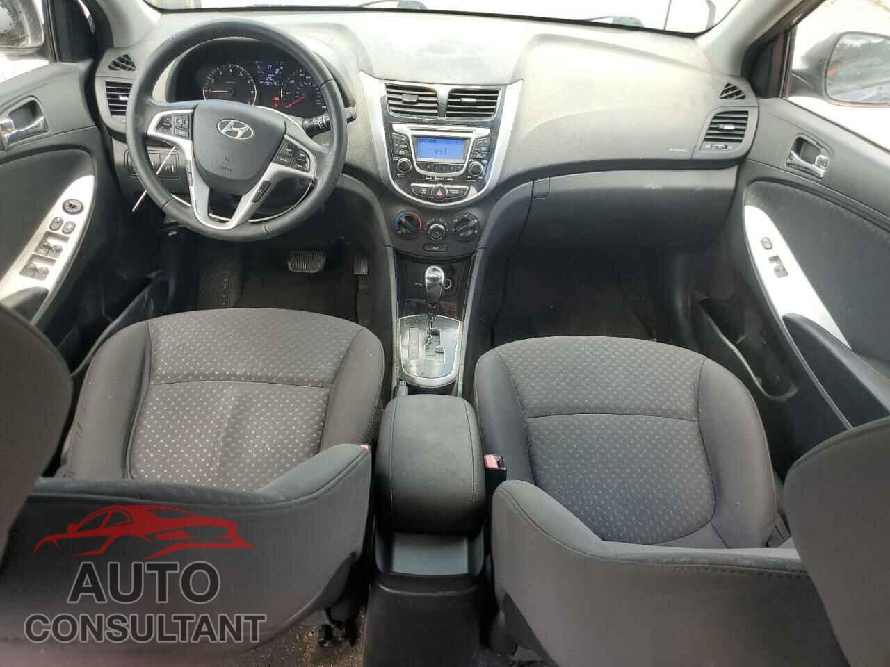 HYUNDAI ACCENT 2012 - KMHCU5AE2CU032174