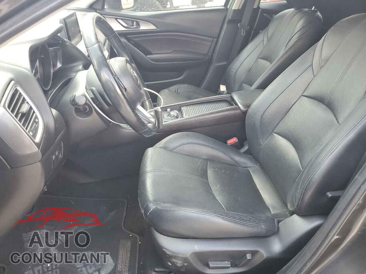 MAZDA 3 2017 - 3MZBN1M39HM130823