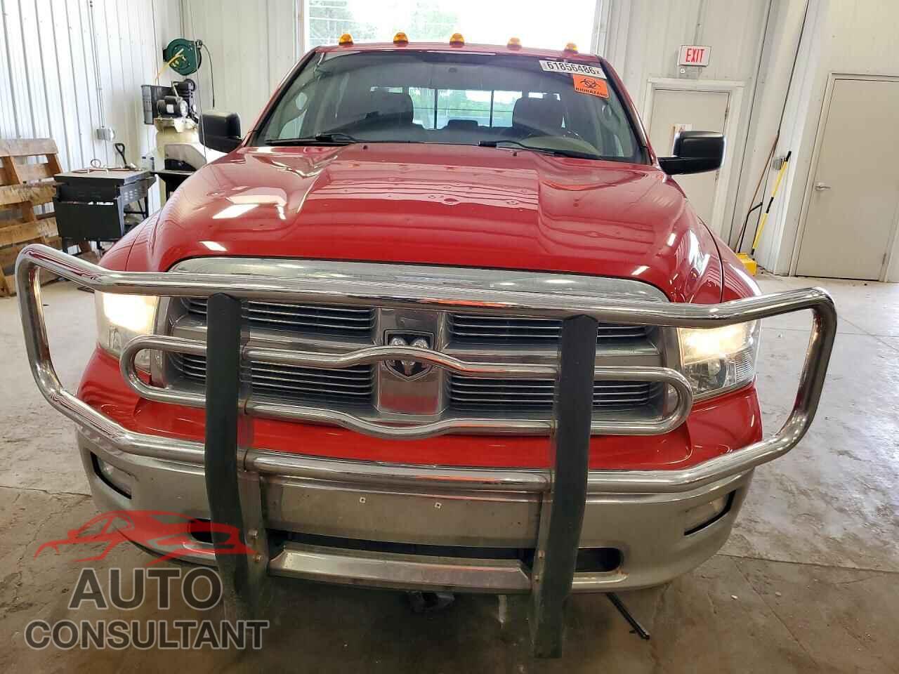 DODGE RAM 1500 2012 - 1C6RD7LT5CS345812
