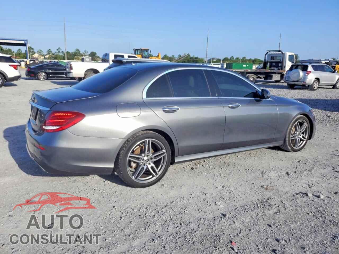 MERCEDES-BENZ E-CLASS 2019 - WDDZF4JB4KA689072