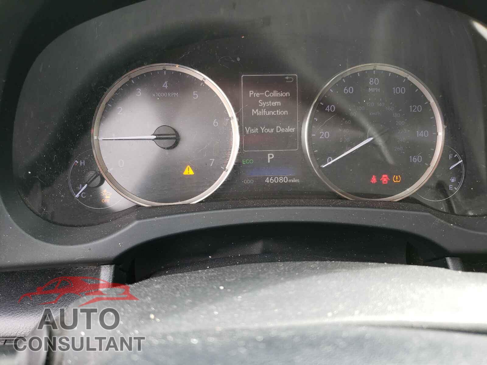 LEXUS IS 2018 - JTHBA1D2XJ5068493