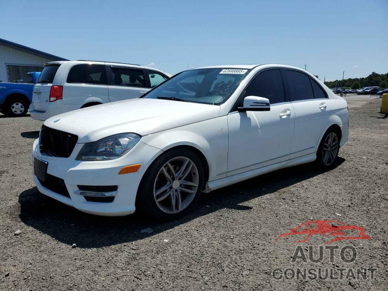 MERCEDES-BENZ C-CLASS 2013 - WDDGF4HB6DR268407
