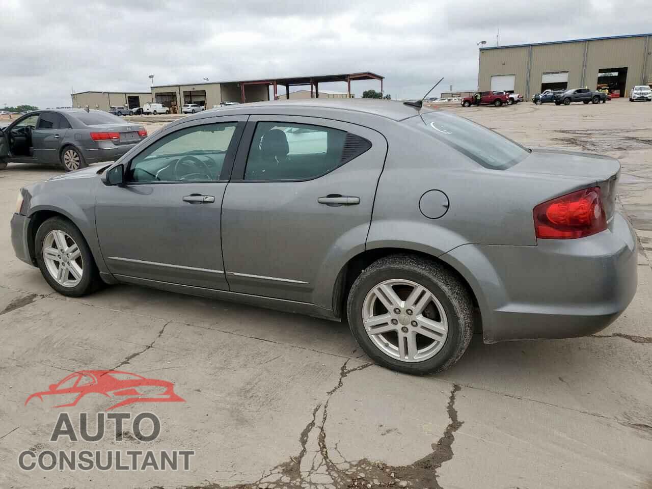 DODGE AVENGER 2013 - 1C3CDZCB3DN590338