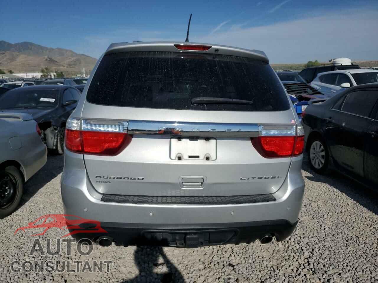 DODGE DURANGO 2013 - 1C4SDJET2DC602487