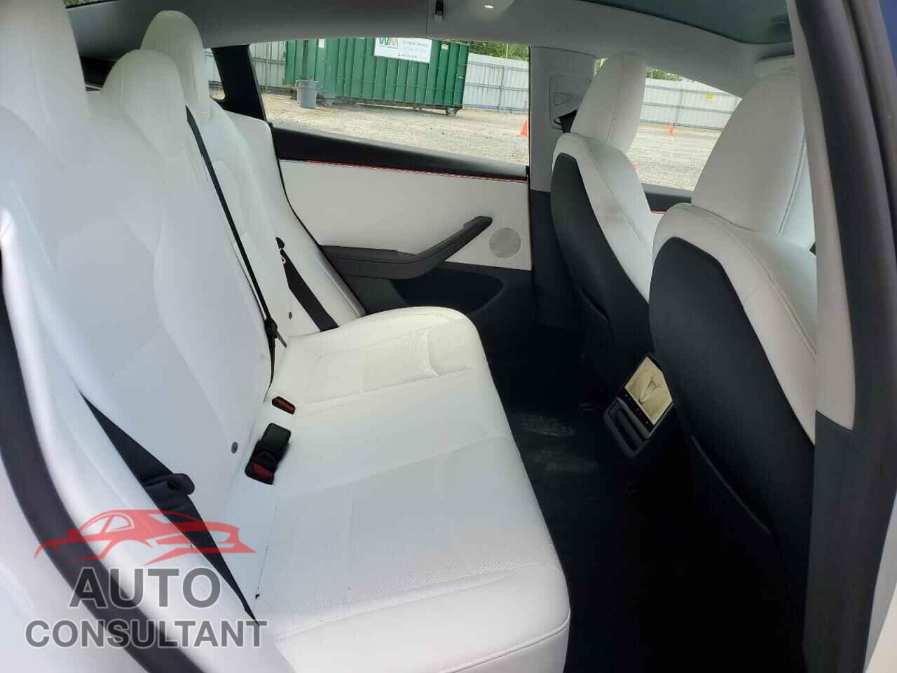TESLA MODEL 3 2024 - 5YJ3E1EB8RF794212