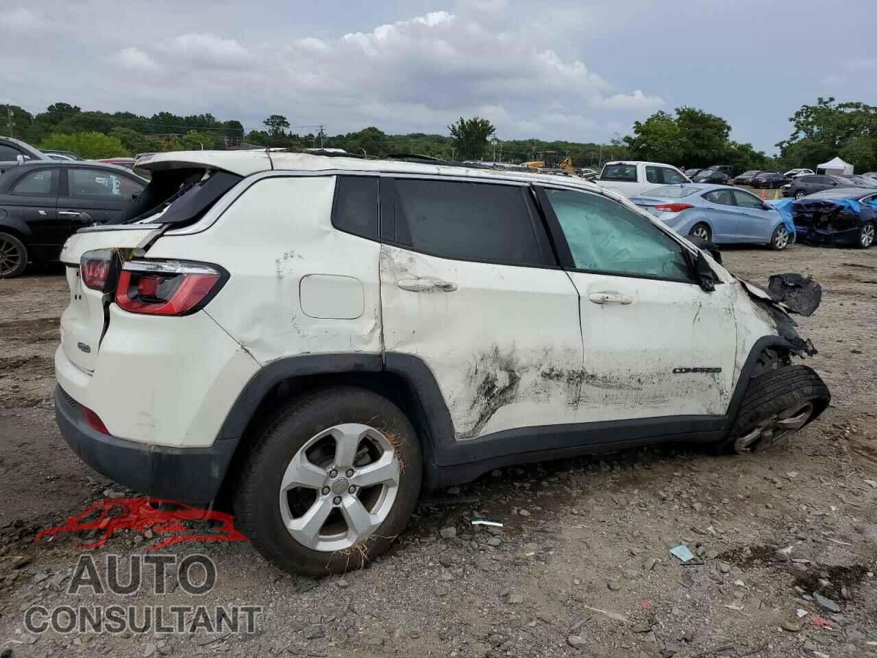 JEEP COMPASS 2018 - 3C4NJDBBXJT161601