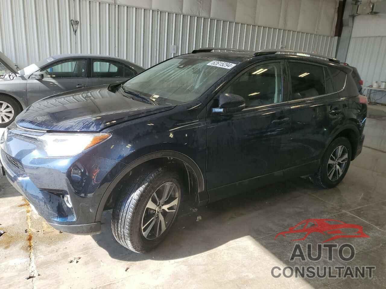 TOYOTA RAV4 2018 - JTMRFREV3JJ237513