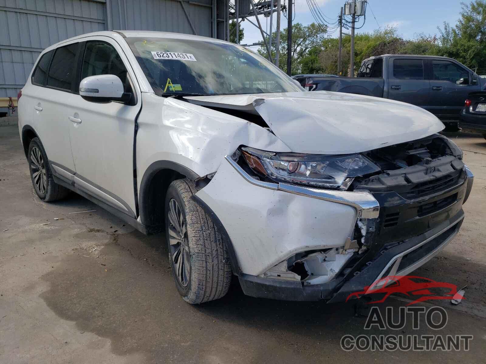 MITSUBISHI OUTLANDER 2019 - JA4AD3A32KZ049132